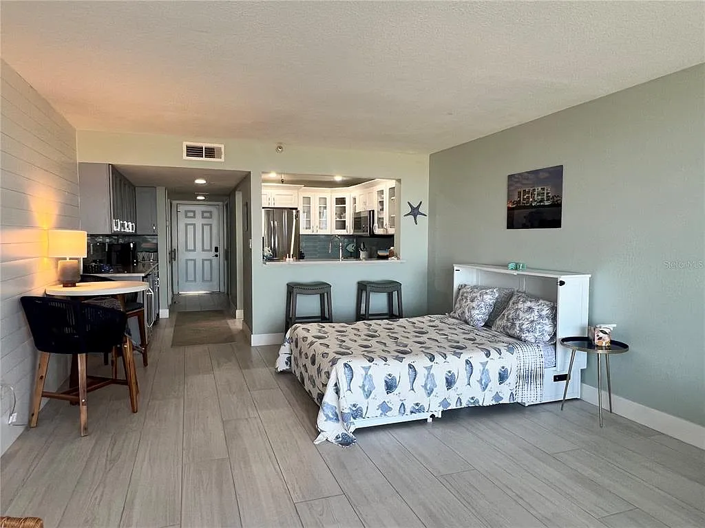 Studio, 1.0 bath, 664 sqft, $3,000 — Photo 3