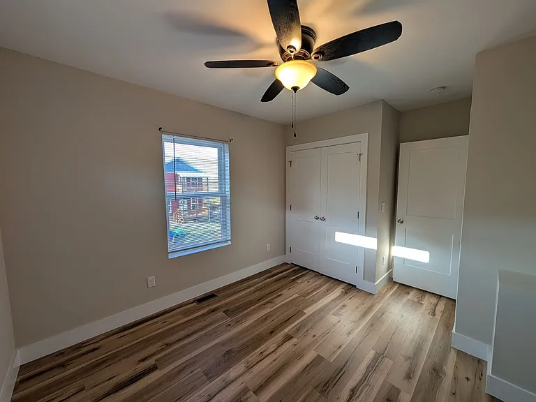 610 Salem Heights Ln — Photo 9