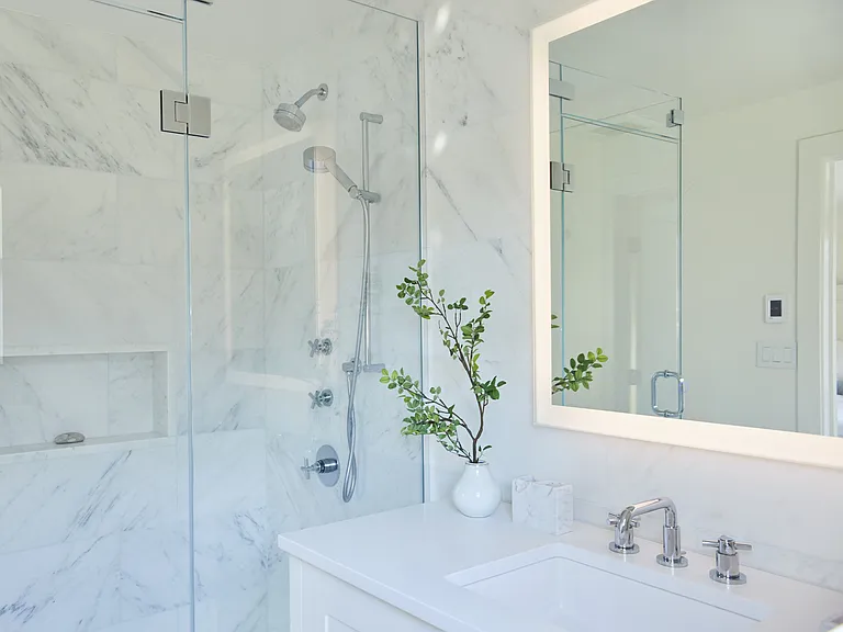 202 Pantigo Rd — Photo 14