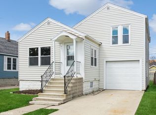 411 3rd St, Fond Du Lac, WI 54935