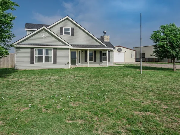 8200 S Blessen Rd, Amarillo, TX 79119
