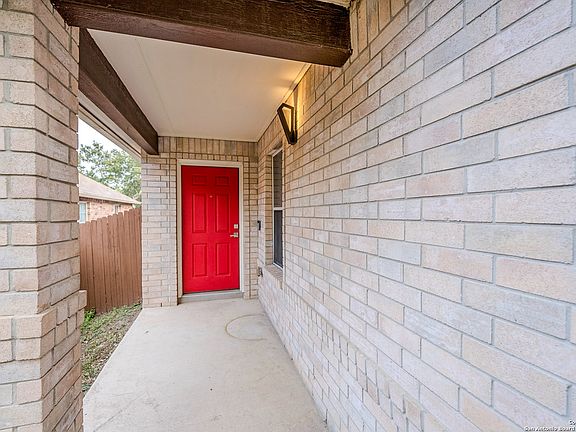 4th image of 6134 DONELY PL