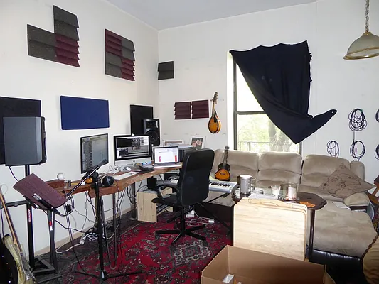 Rented by Joanne Gay Realty Inc | media 21