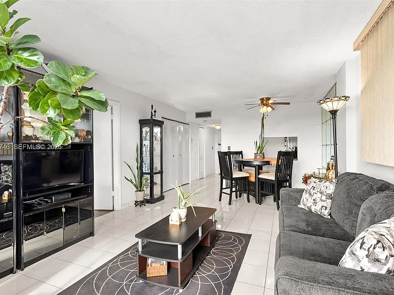 6900 Bay Dr #5C — Photo 12