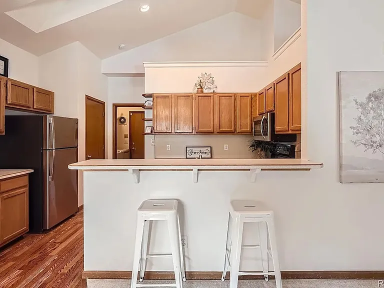 shared kitchen (plus you have a private wet bar in the basement)