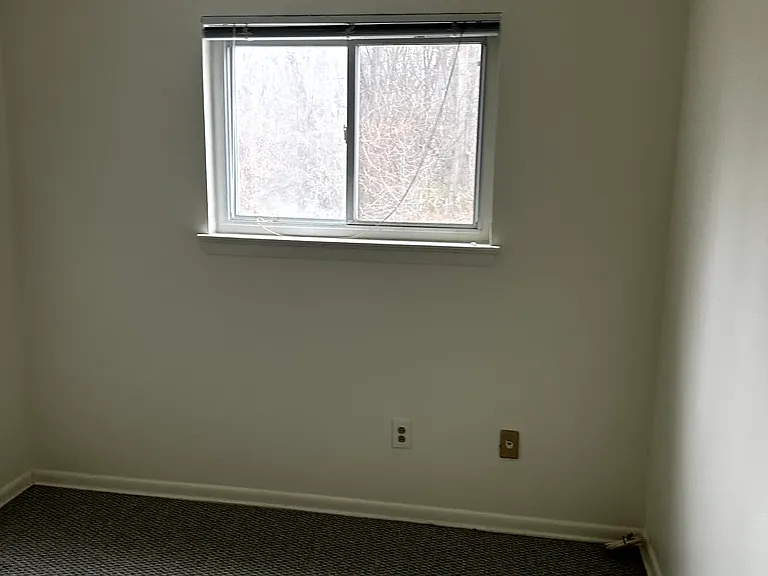 4010 Hampden St #204 — Photo 5