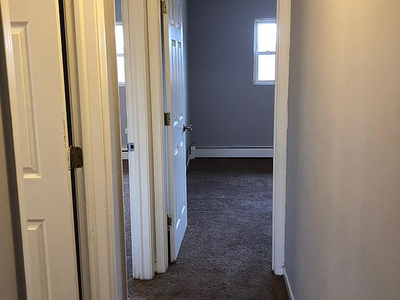 5th image of 8424 W 87th St APT 3A