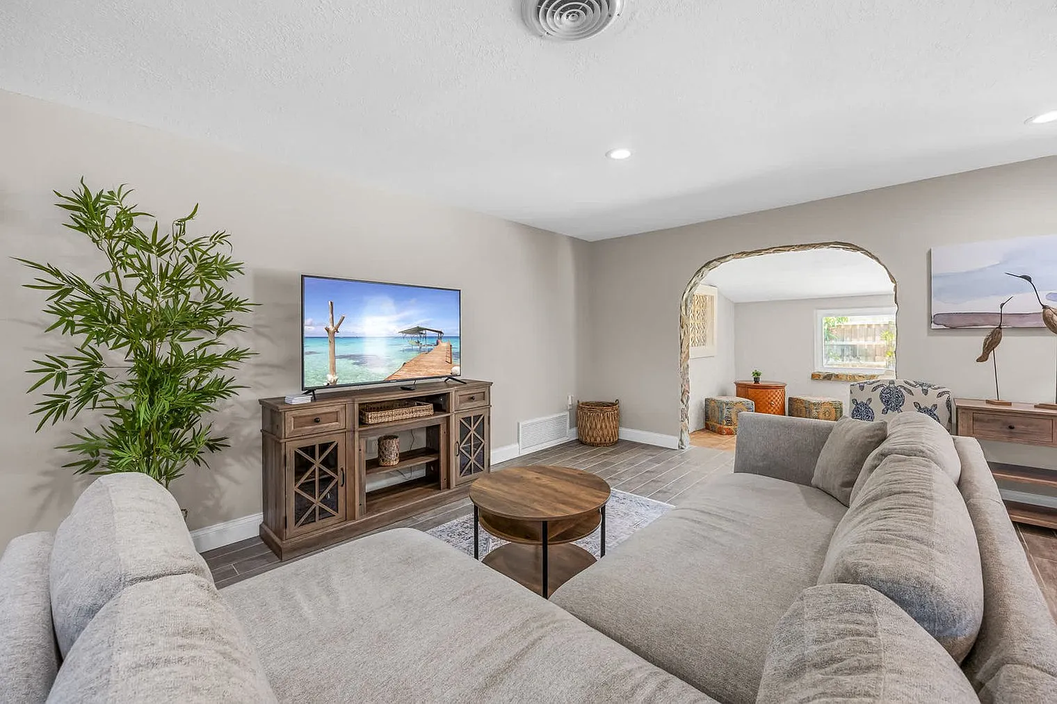 3 bed, 2.0 bath, 1453 sqft, $5,021 — Photo 1