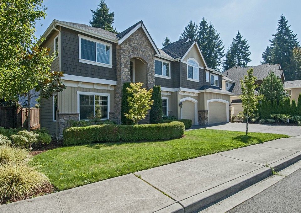 1st image of 16161 Northup Way
