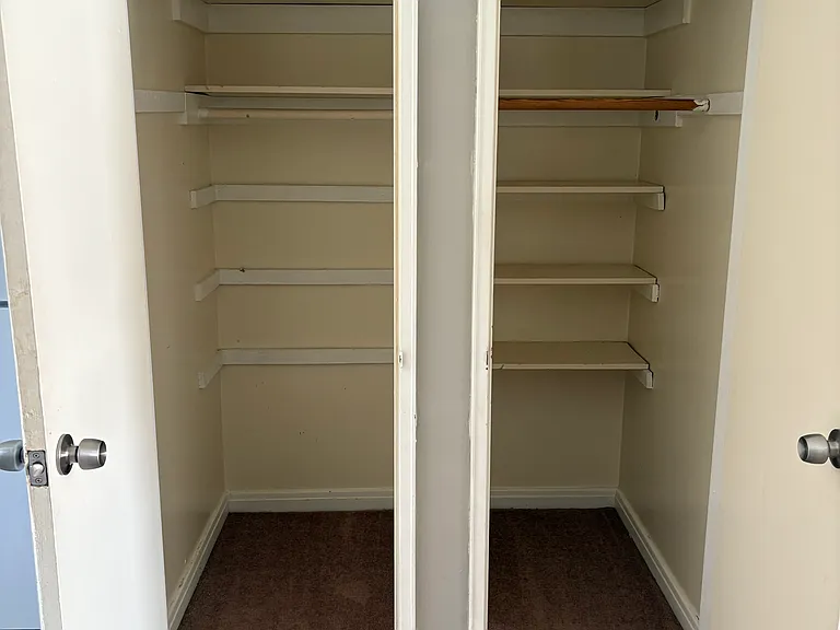 25 Shirley Ln #16B — Photo 5