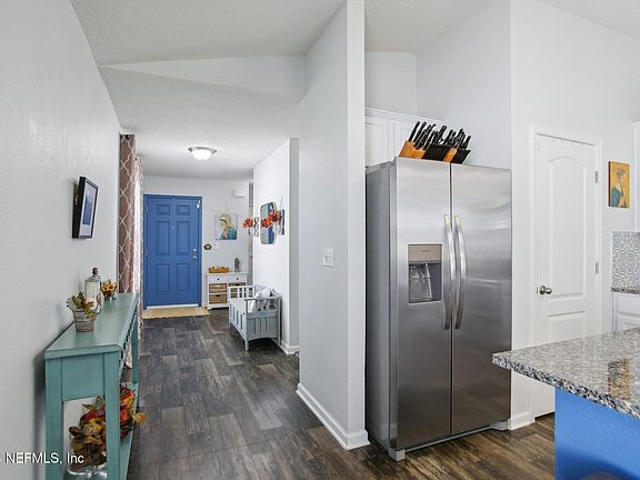 4th image of 415 ASHBY LANDING Way