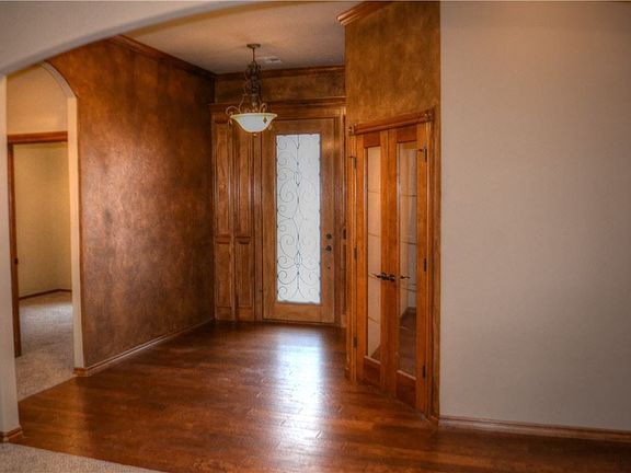 4th image of 3141 SE 37th St
