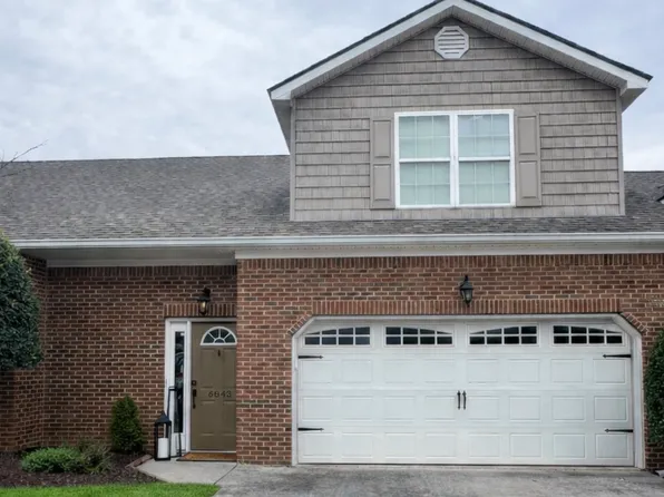 6843 Village Lake Cir, Chattanooga, TN 37412