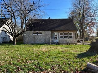 822 Winder Dr, Bristol, PA