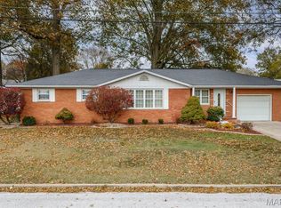 1103 Walnut St, Germantown, IL 62245