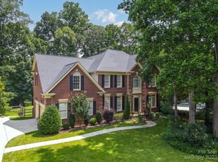 120 Lockerbie Ln, Mooresville, NC 28115