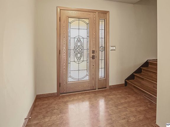 5th image of 208 Forest Dr