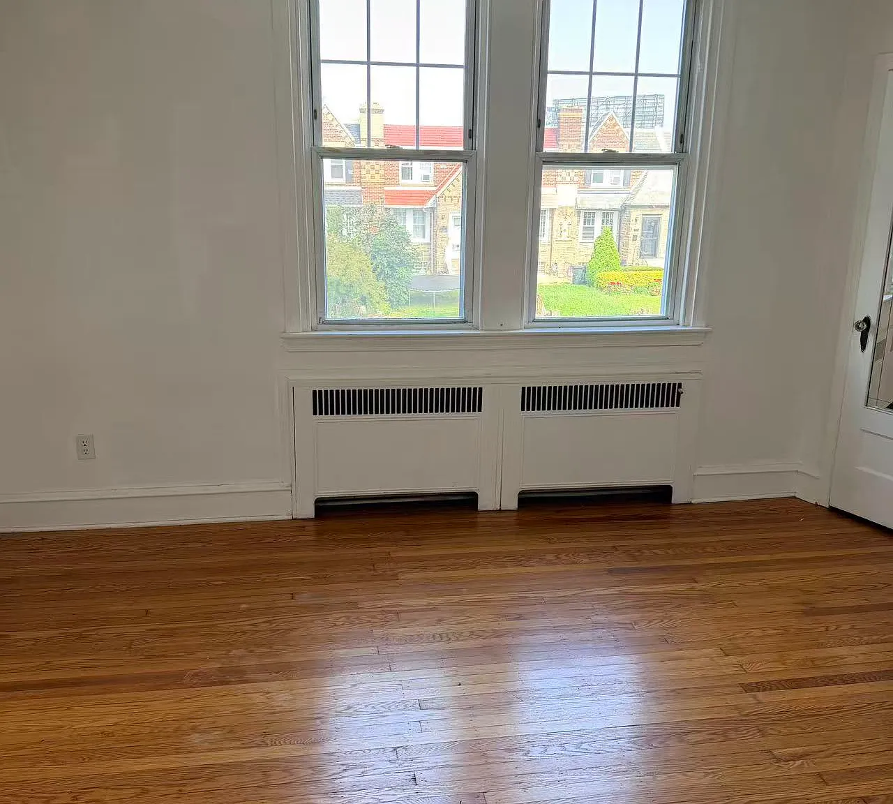 1 bed, 700 sqft, $1,000 — Photo 4