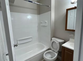 3208 28th St SE, Washington, DC 20020