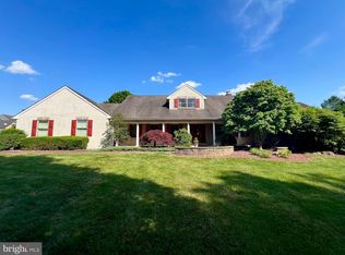 1763 Arden Ln, Bethlehem, PA 18015