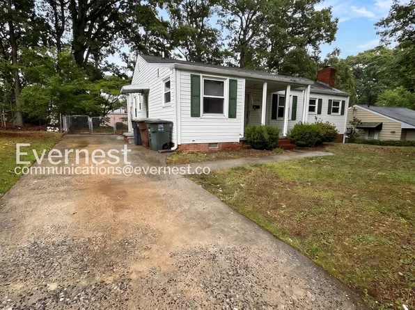 2714 Stratford Dr, Greensboro, NC 27408