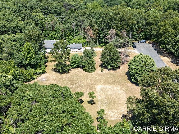 4th image of 3250 Arbor Ln