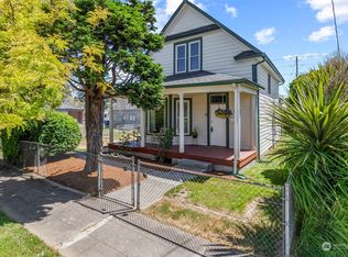 302 S 4th Ave, Kelso, WA