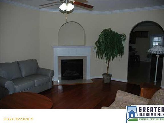3rd image of 1083 Kelly Creek Way