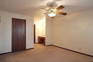 2nd image of 220 Hampshire Ct Unit 102B
