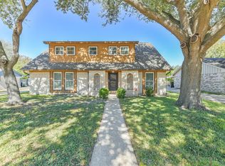 9314 Roos Rd, Houston, TX 77036