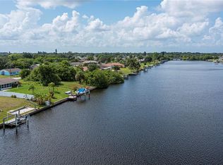 836 Ellicott Cir NW, Pt Charlotte, FL 33952