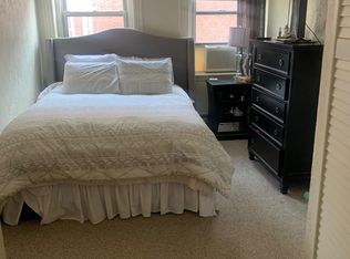 14 Hull St #4F, Boston, MA 02113