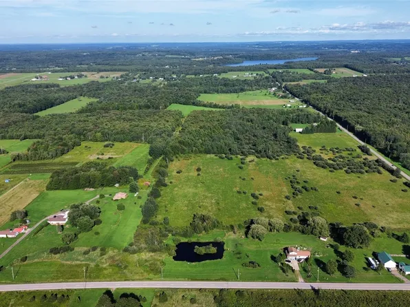 Townline Rd, North East, PA 16428