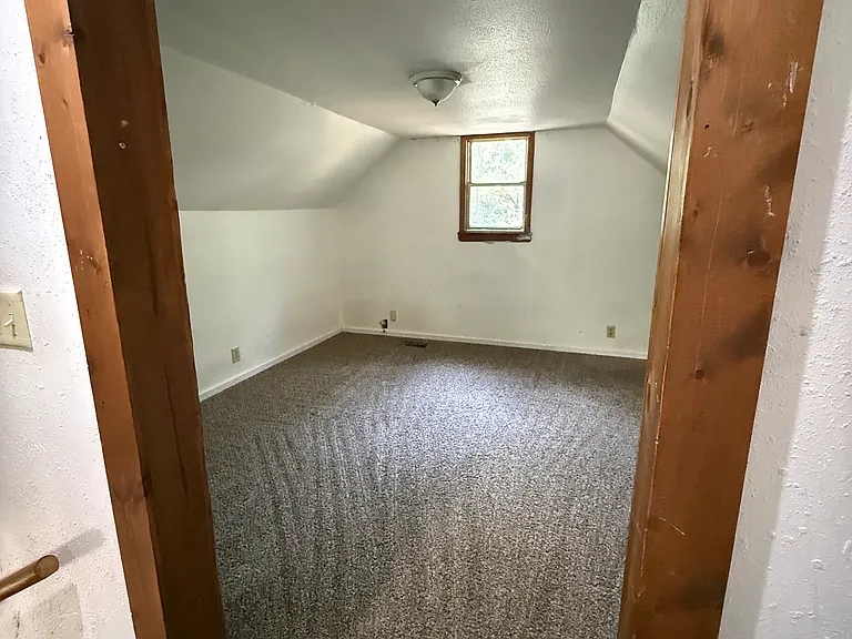 1910 S Mosley Ave #2 — Photo 11