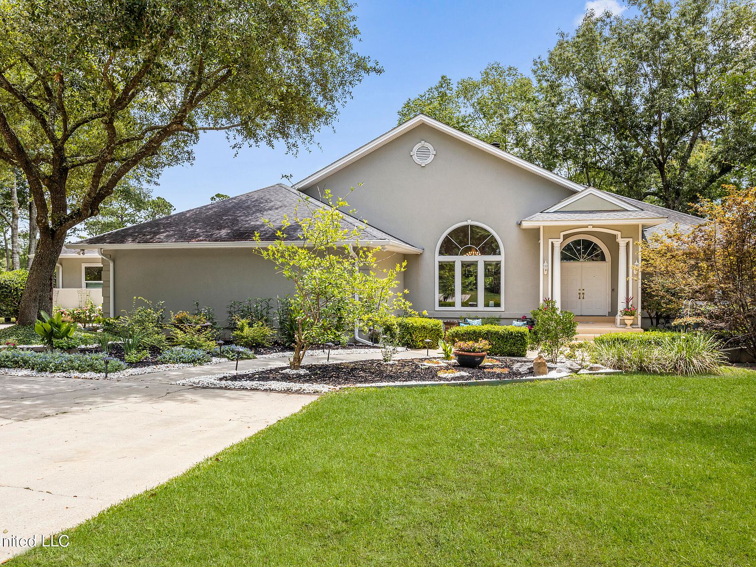 5626 Ahuawa Pl, Diamondhead, MS 39525 Zillow