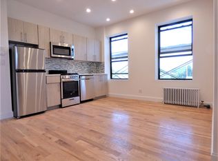 40-41 190th St #1B, Flushing, NY 11358