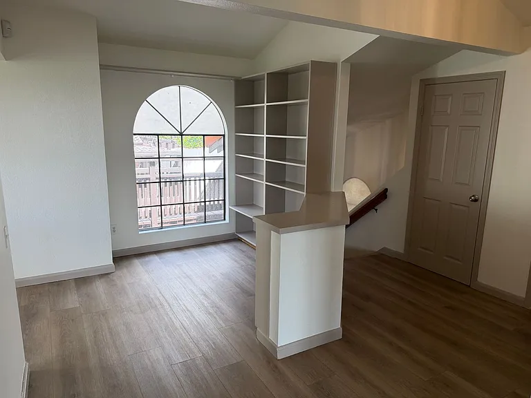4032 Ampudia St — Photo 5