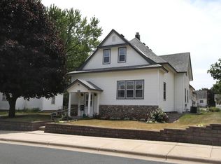 106 1st St SW, New Prague, MN 56071