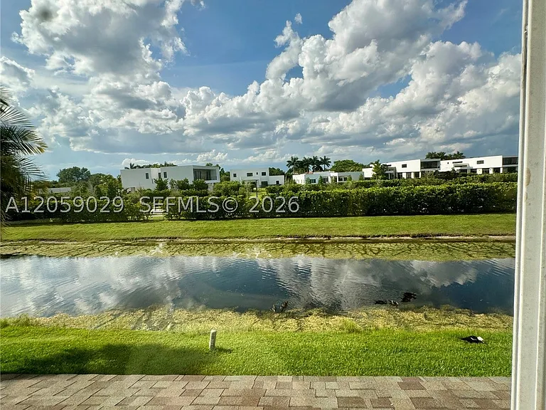 16743 Hemingway Dr #16743 — Photo 22