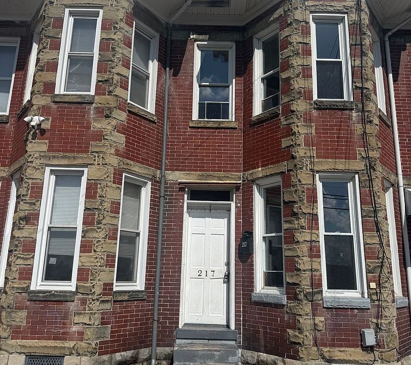 1st image of 217 Winter St