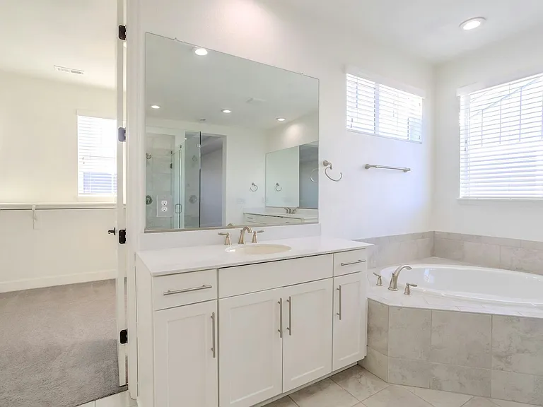 10138 Atlanta St — Photo 26