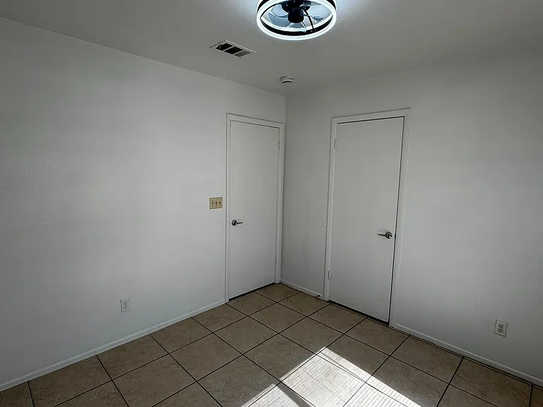 7290 Golden Star Ave — Photo 19