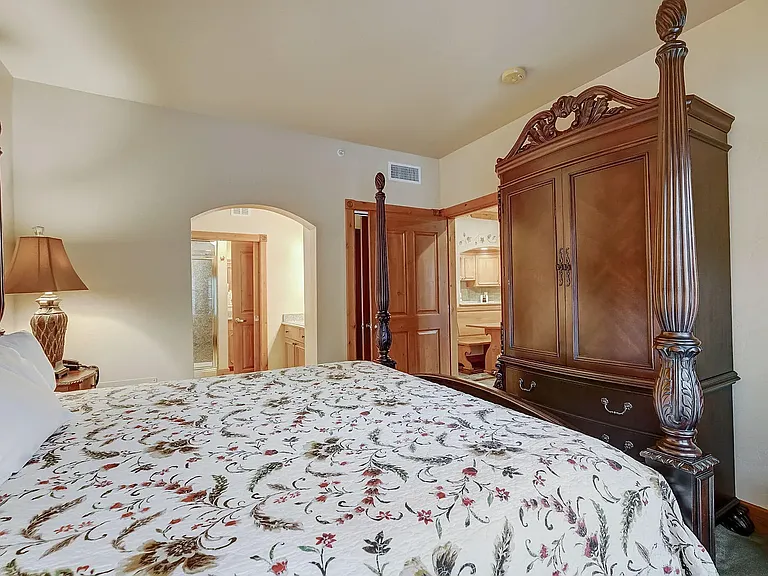 840 Bigler Ln #1015 — Photo 5