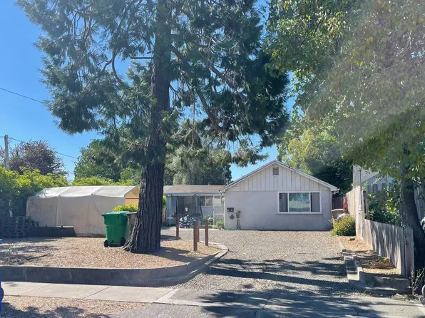 1541 Menlo Avenue, Napa, CA 94558