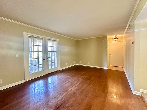 5th image of 1202 Middle Ct APT 102
