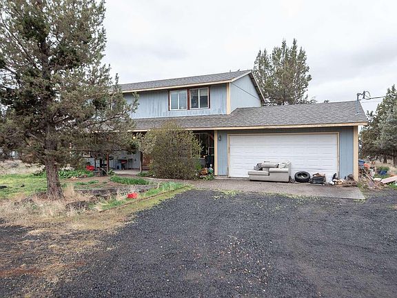 2nd image of 3100 SE Klamath Rd