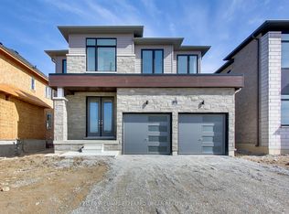 148 Union Blvd, Wasaga Beach, ON L9Z 1J7