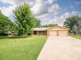 803 E Diane St, Ozark, MO 65721