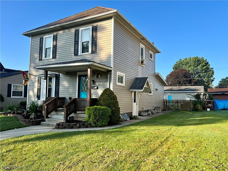 1st image of 1012 Prospect Ave NW