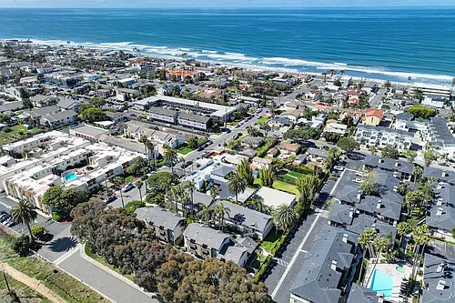 Elan Carlsbad Shores Photo 1